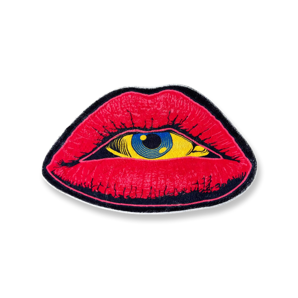 L’Œil aux Lèvres